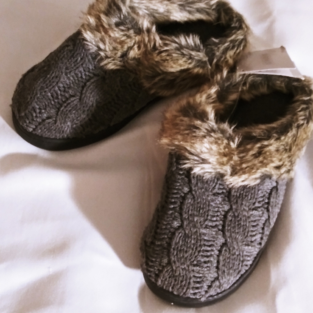 Ultraideas Women's Memory Foam Slippers